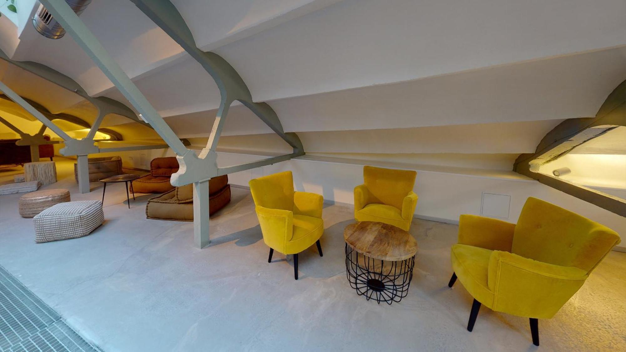 Ola Living Hostal Tetuan マドリード エクステリア 写真